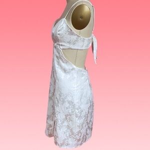 Lucy in the Sky Floral White Brocade Dress